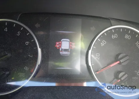 2021 Toyota Rav4 Xle z USA, uszkodzony, nr VIN 2T3W1RFV0MW172108